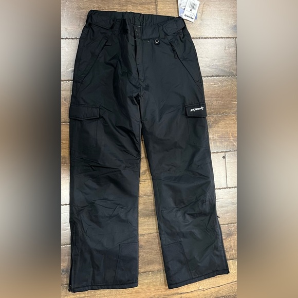 Ski Gear Other - NWT Ski Gear Men’s Large Cargo Pants/Ski Pants